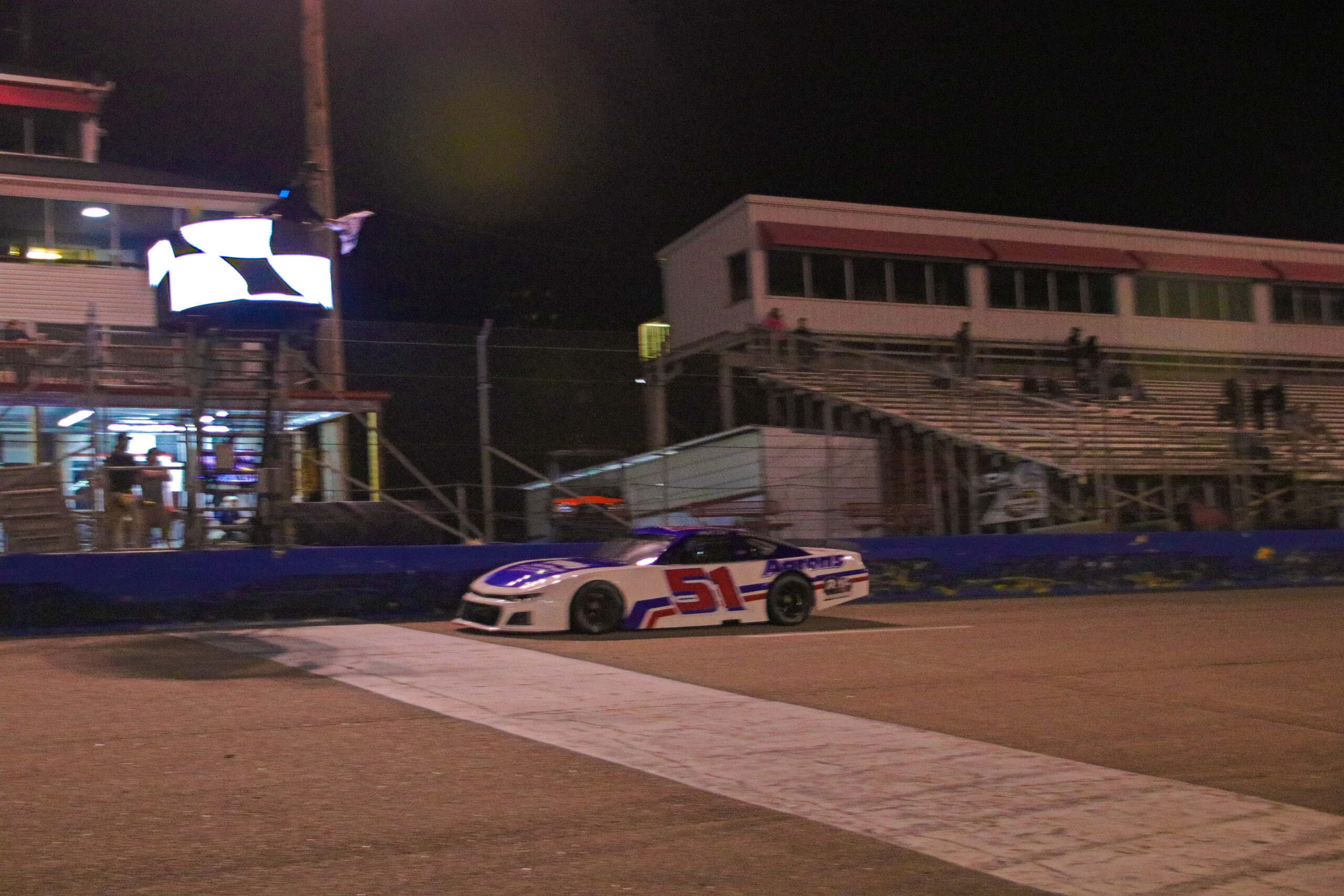Matt Cox wins wild Late Model feature in penultimate night of Speed Week